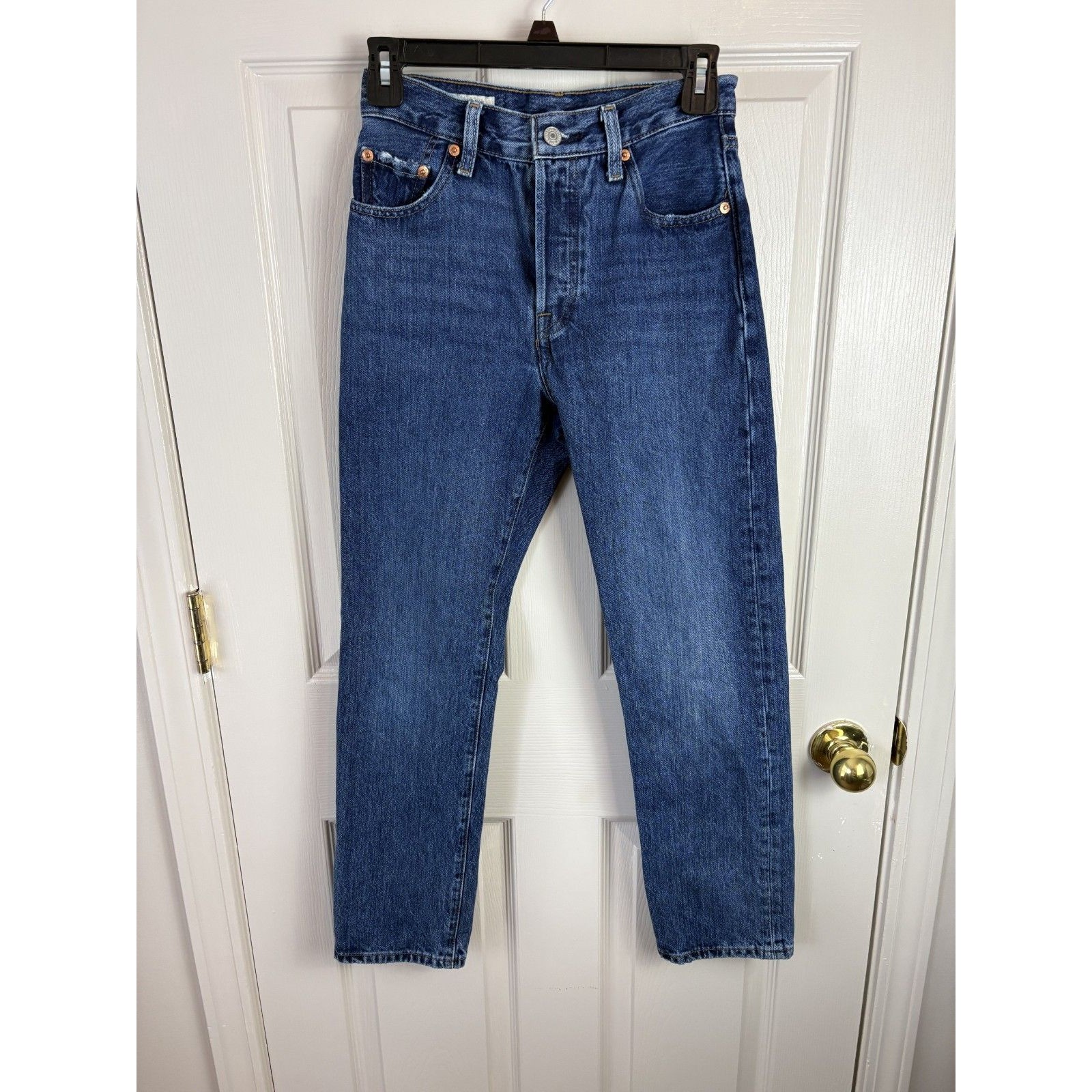 Levis 501 Womens High Waisted Jeans Button Fly Medium Wash Straight - 299